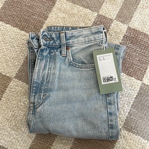 Woman’s Jeans
